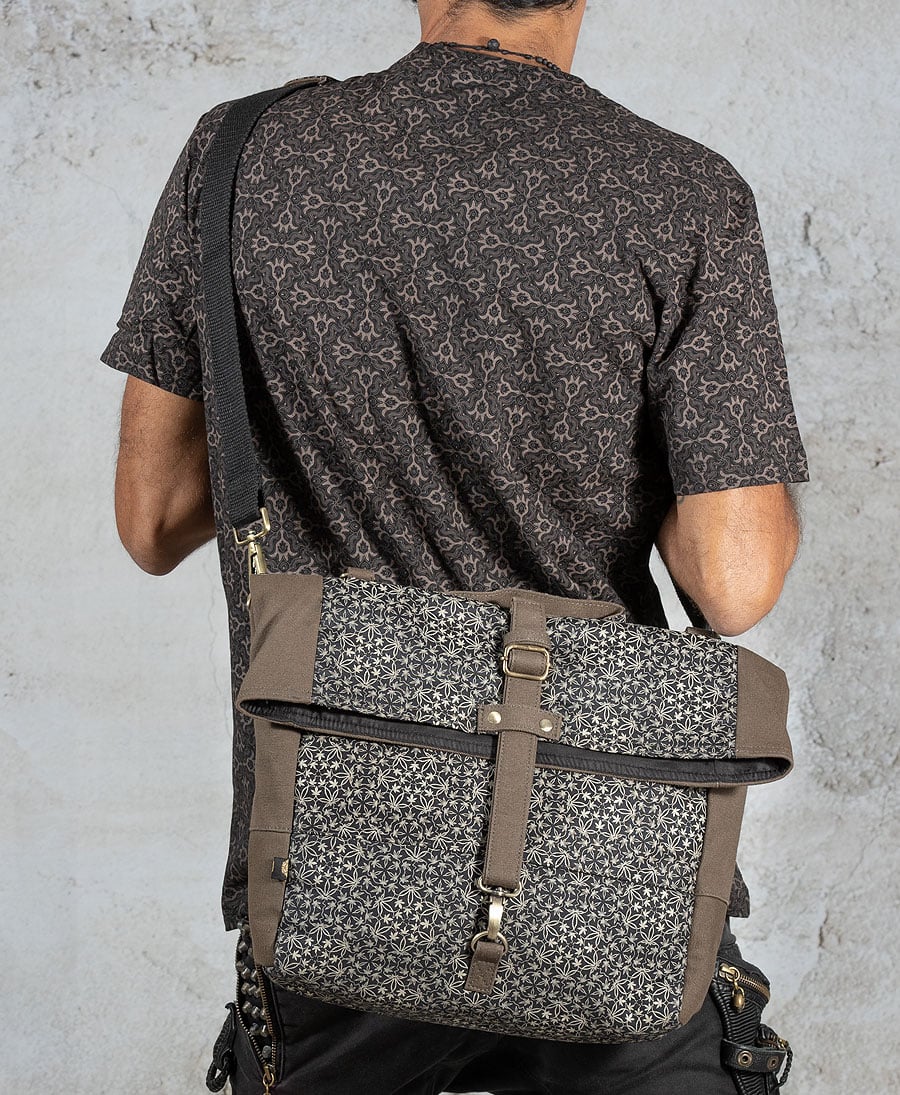 Messenger Bags on sale