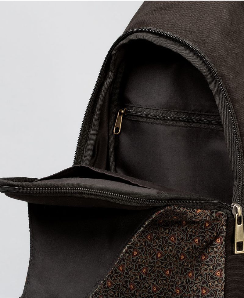 Atomic Sling Bag 