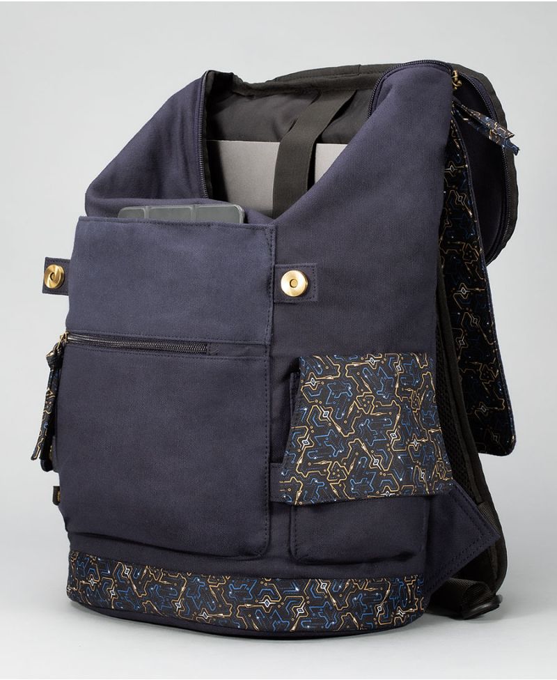 Plonter Square Backpack