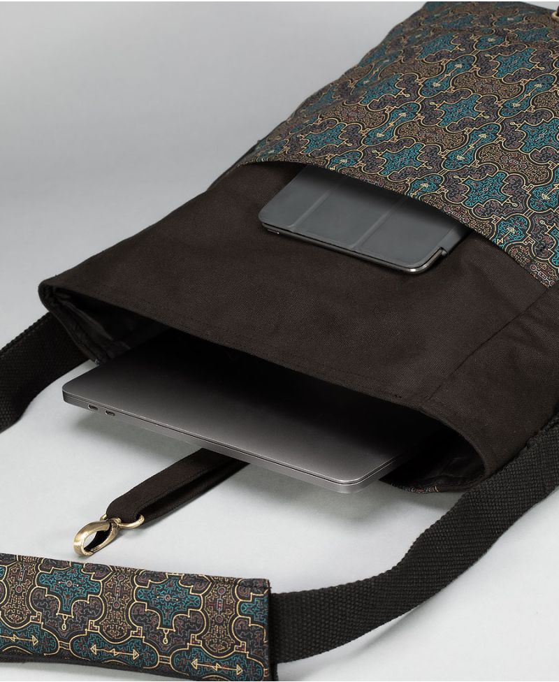 Shipibo Kené Messenger Bag / NEW 