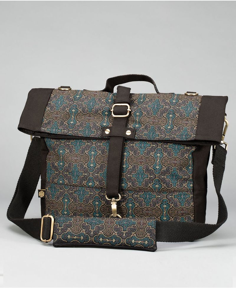 Shipibo Kené Messenger Bag / NEW 