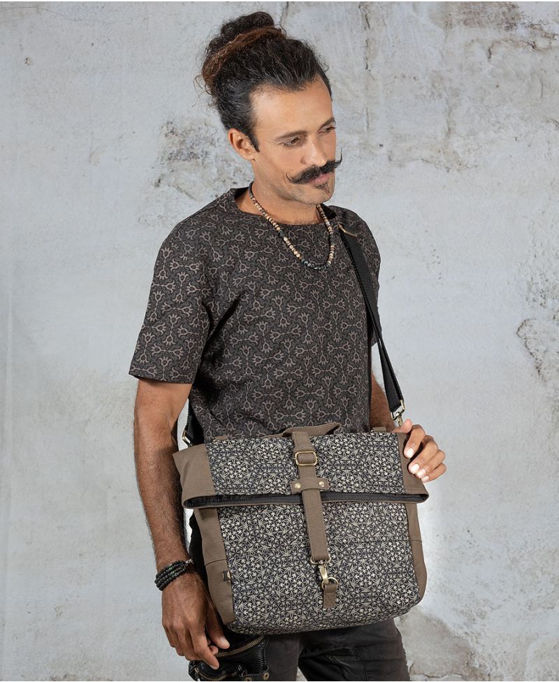 Hempi Messenger Bag / NEW 