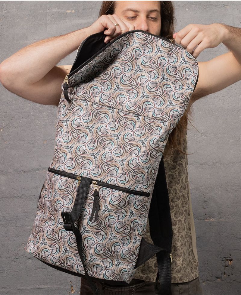 Twirly Roll-Top Backpack 25L