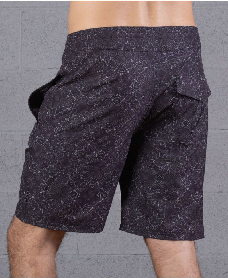 Virus Boardshorts - Black