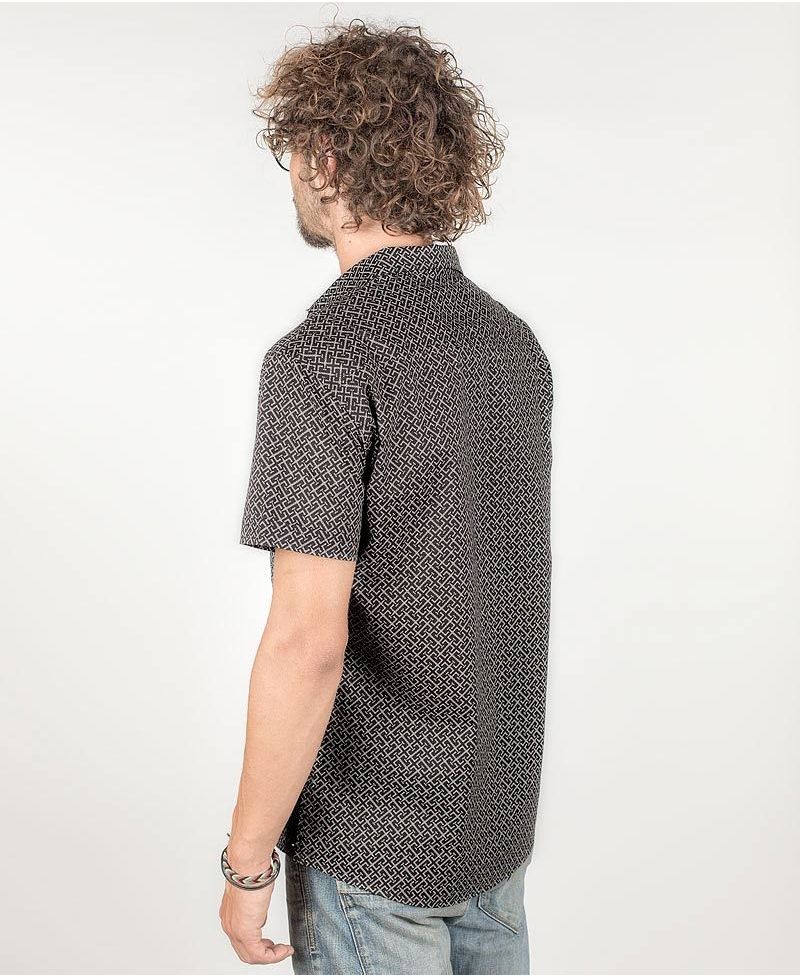 InOut Button Shirt ➟ Black
