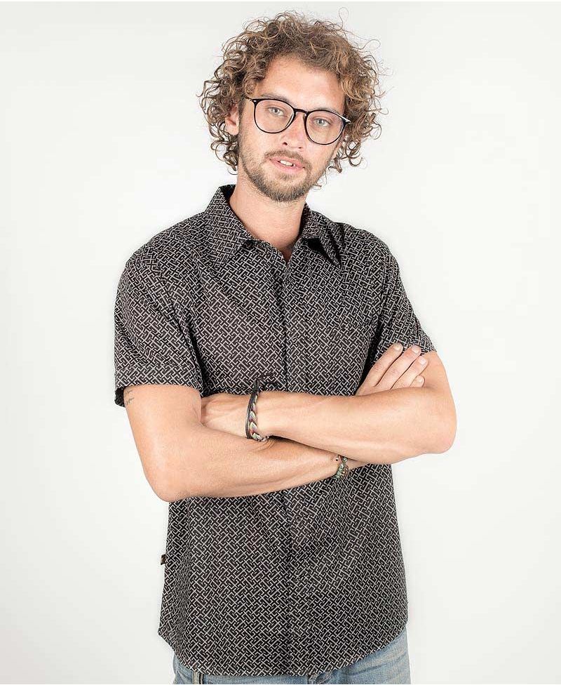InOut Button Shirt ➟ Black