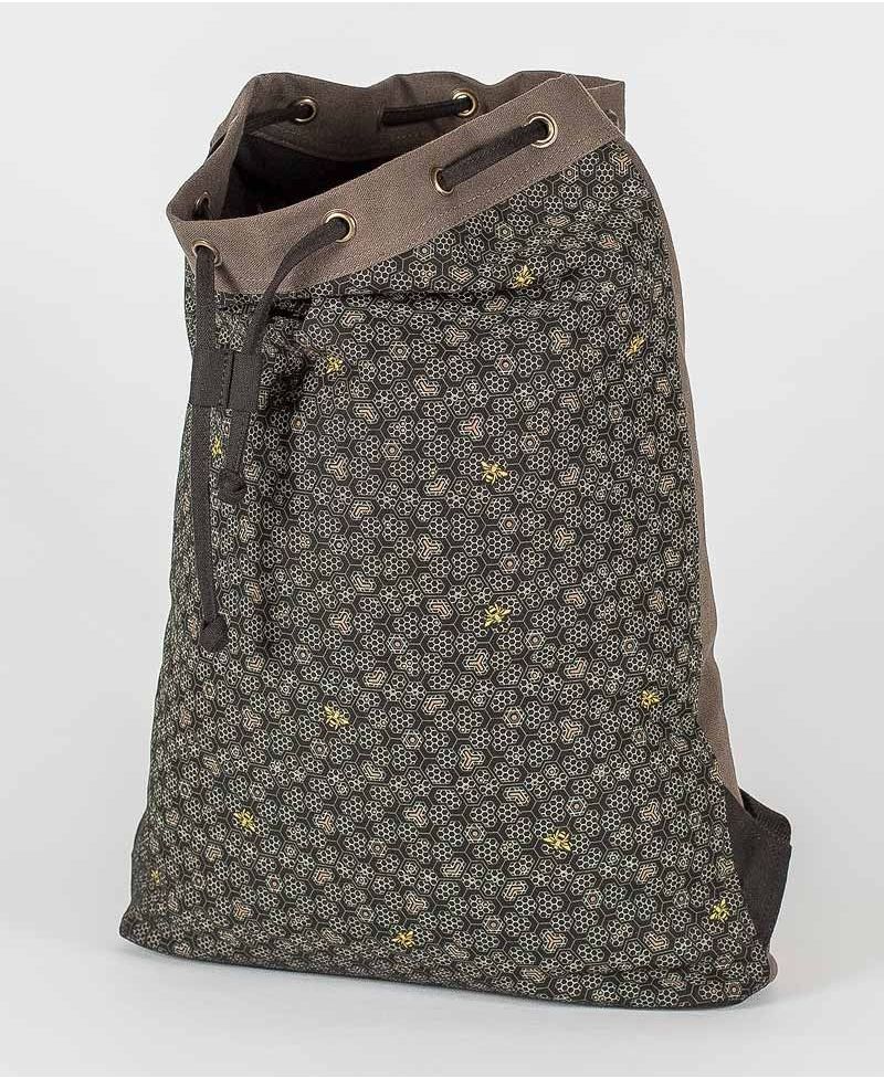 Bees ➟ Padded Straps Drawstring Backpack 