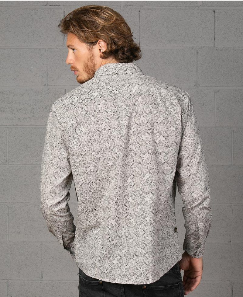 Squarcle Long Button Shirt ➟ Light Grey