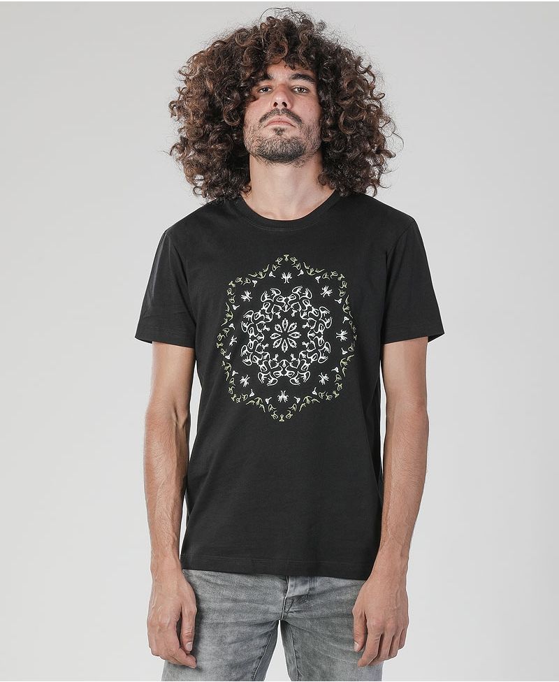 Lotusika T-shirt ➟ Black