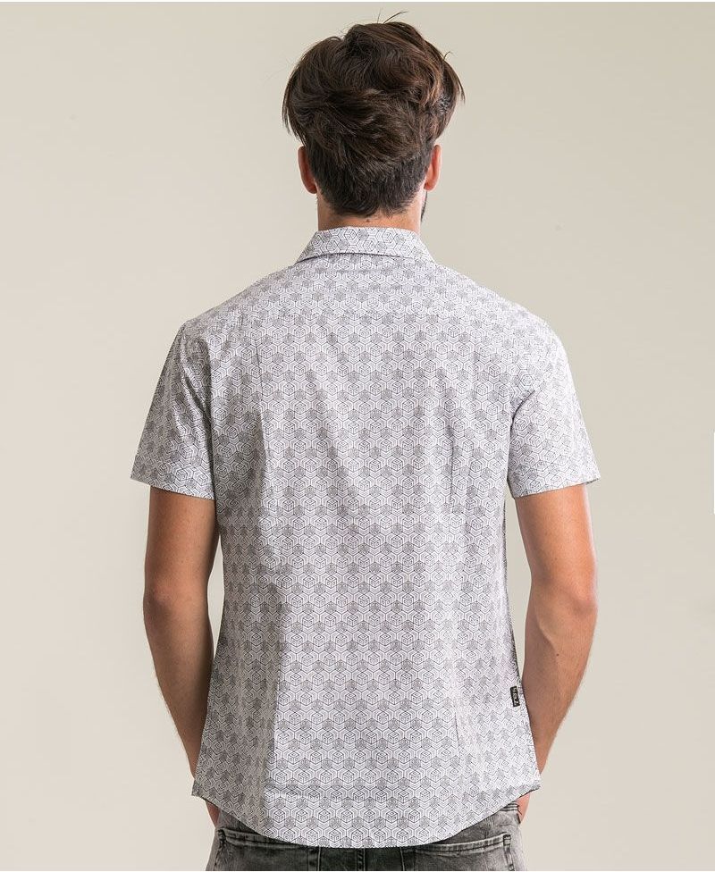 Kubic Button Shirt ➟ White