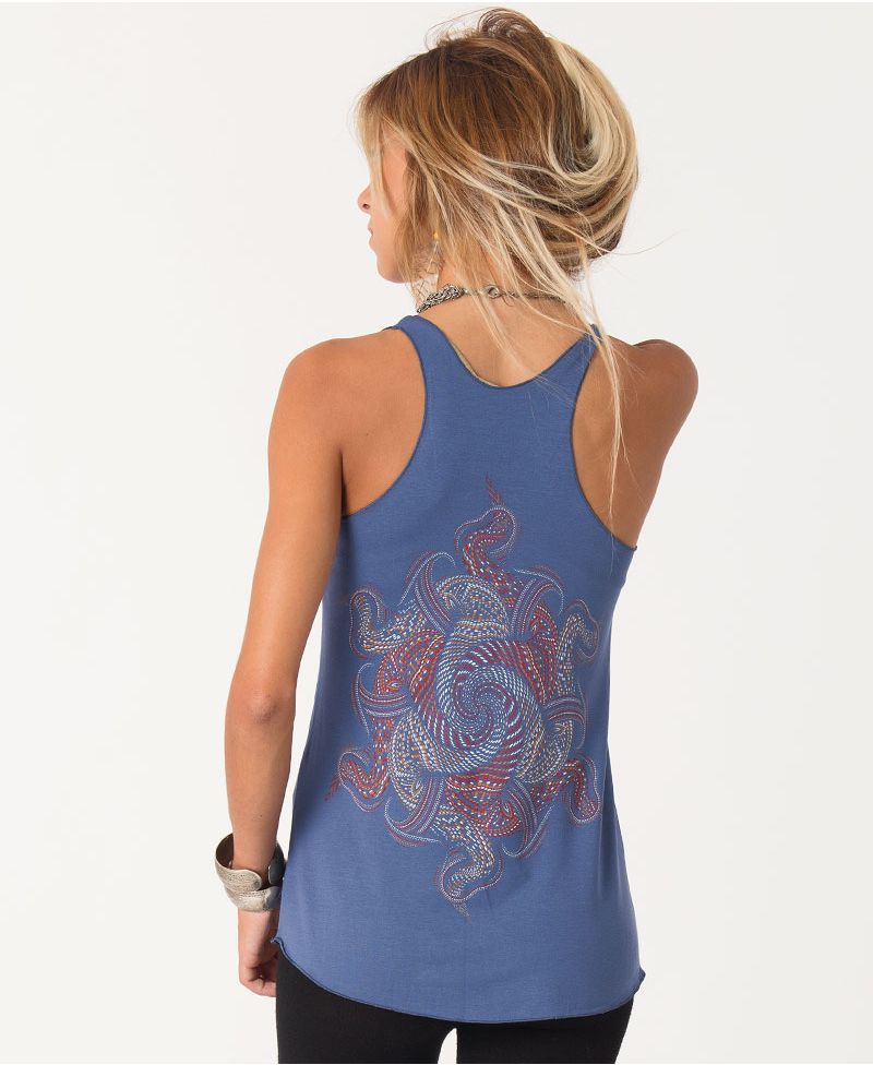 Vortex Top ➟ Red / Purple / Blue 