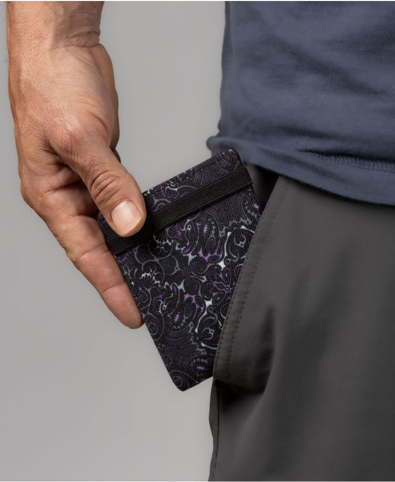 Virus Mens Slim Wallet