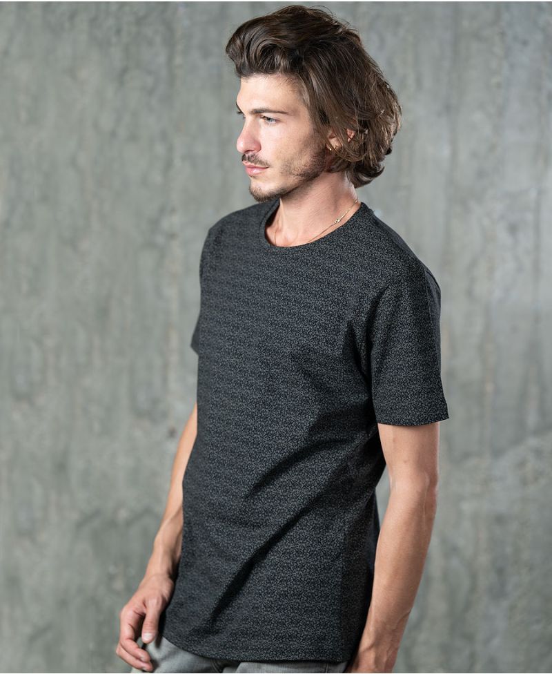 Rudraksha T-shirt ➟ Black