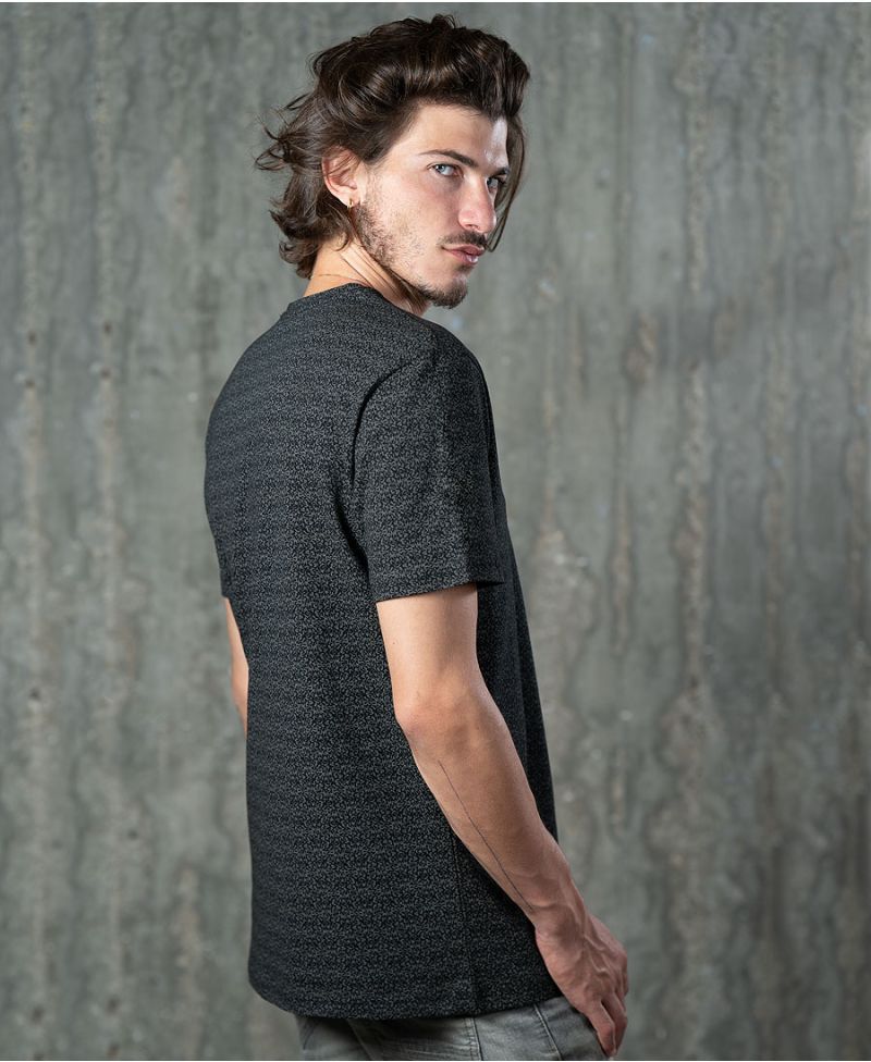 Rudraksha T-shirt ➟ Black