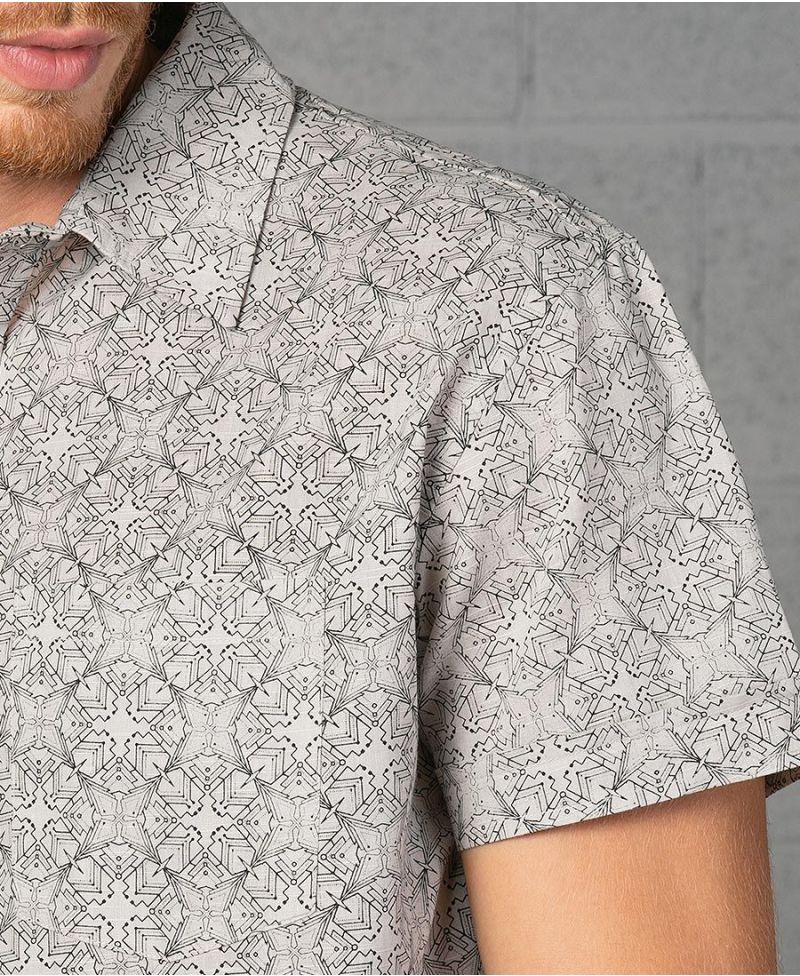Squarcle Button Shirt ➟ Grey
