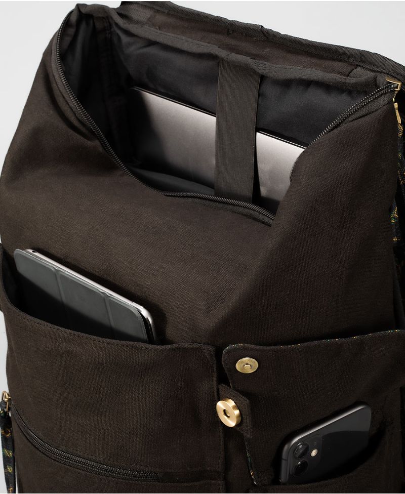 Nyoka Square Backpack