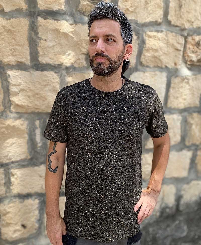 Beez T-shirt ➟ Black