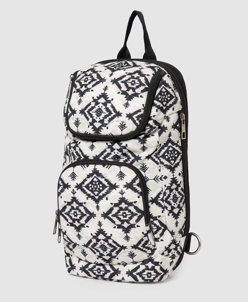 Arrowra Mid Sling Bag