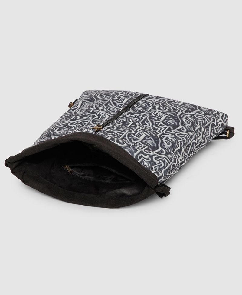 Amazeyes Drawstring Backpack