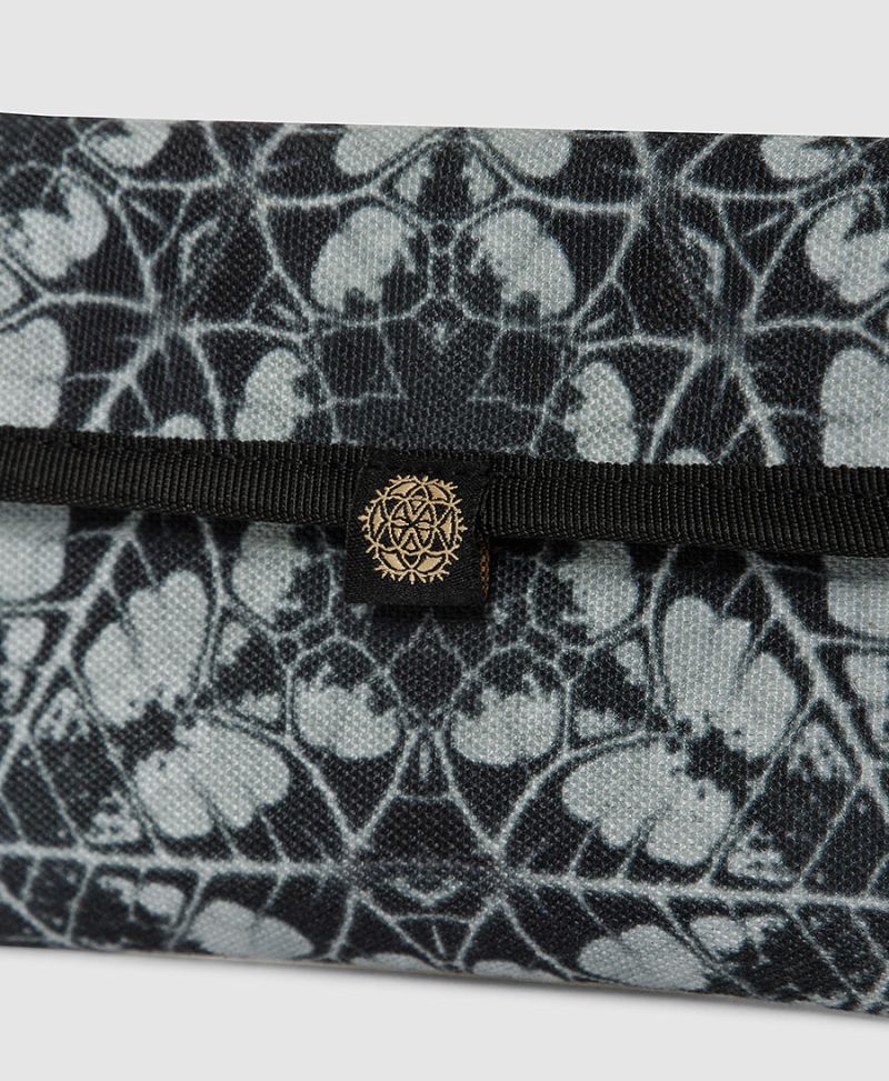 Cyclamen Tobacco Pouch 