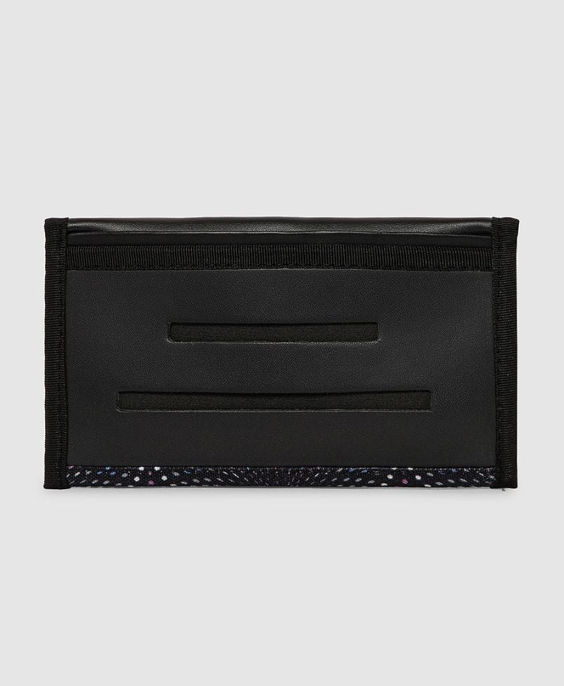 Flowry Tobacco Pouch 