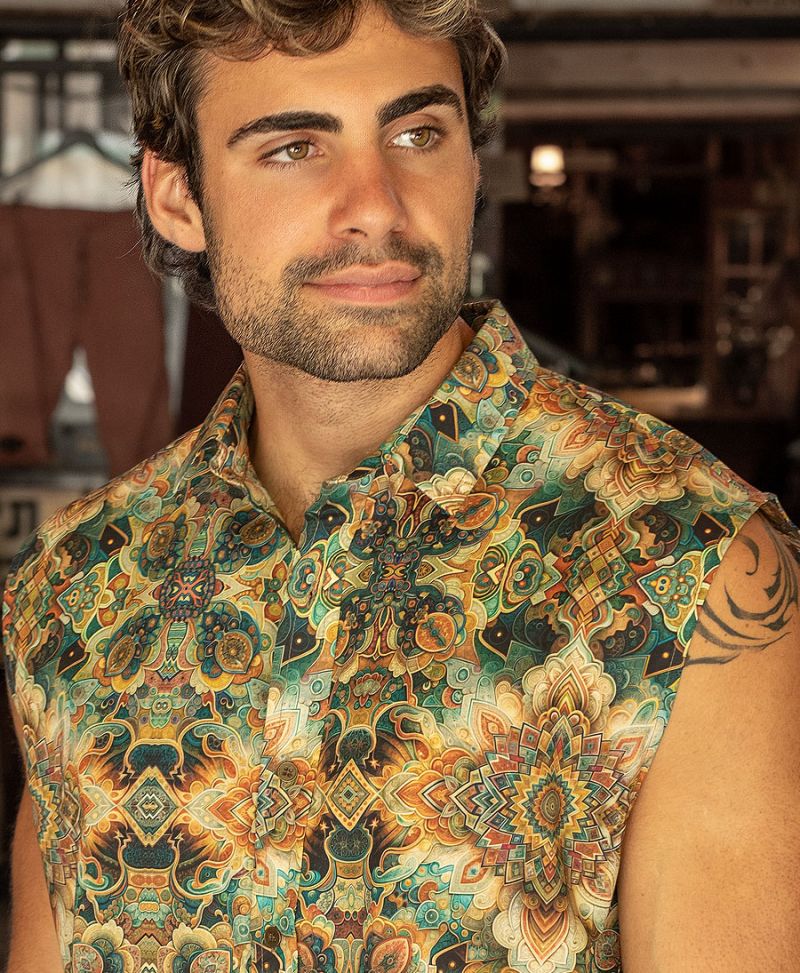 Phars Sleeveless Button Up 