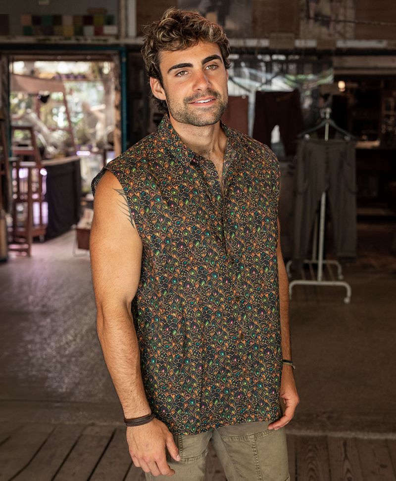 eSLDi Sleeveless Button Up 