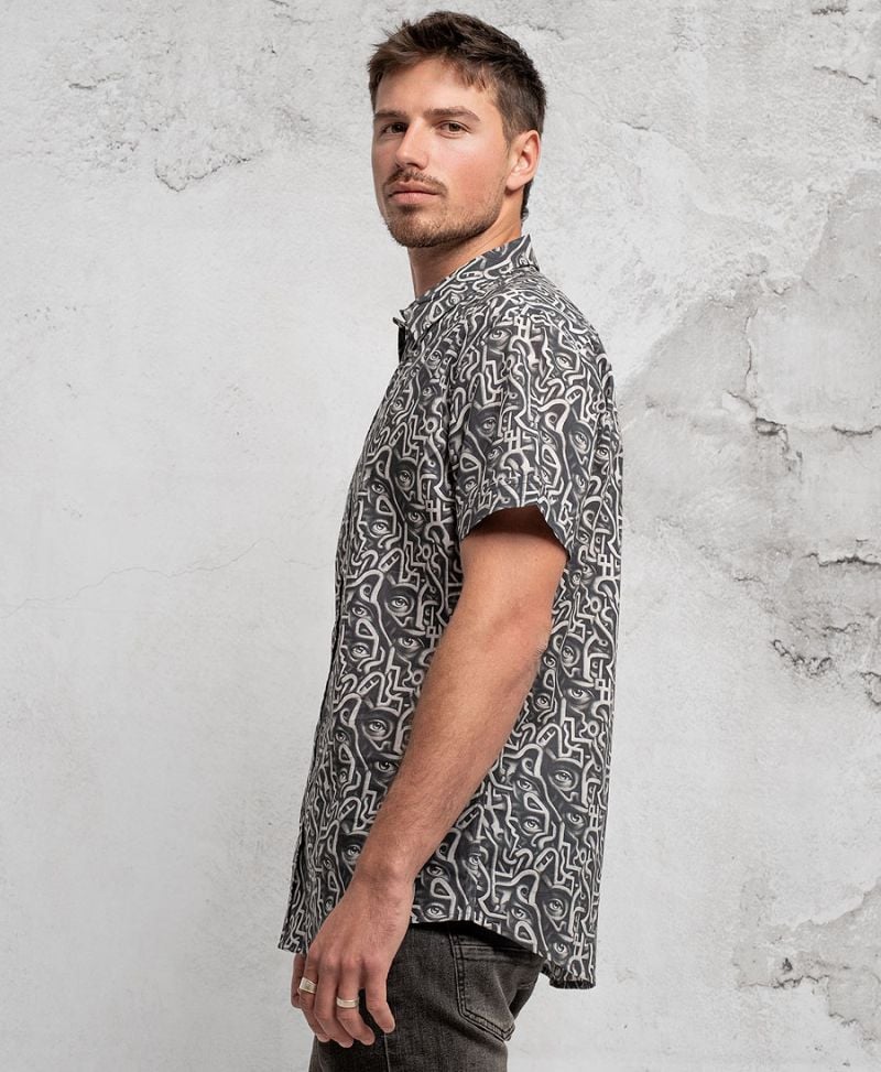 Amazeyes Button Shirt 