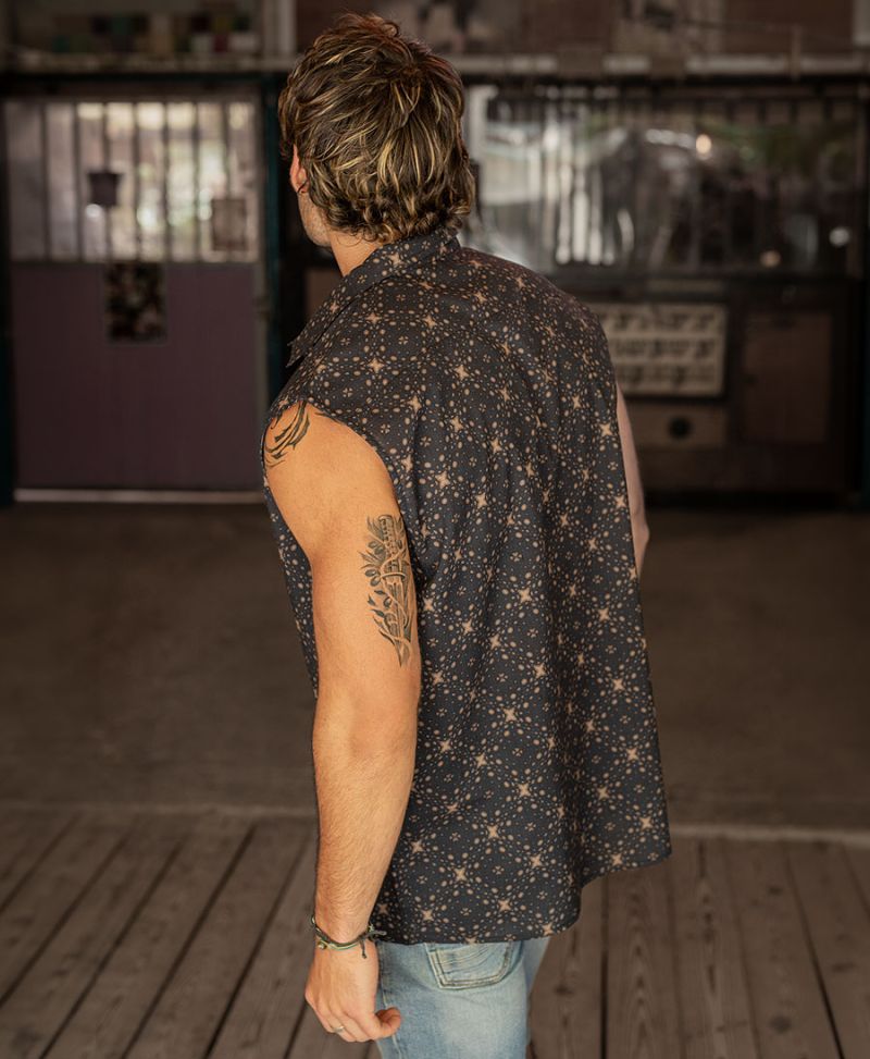 Doti Sleeveless Button Up 