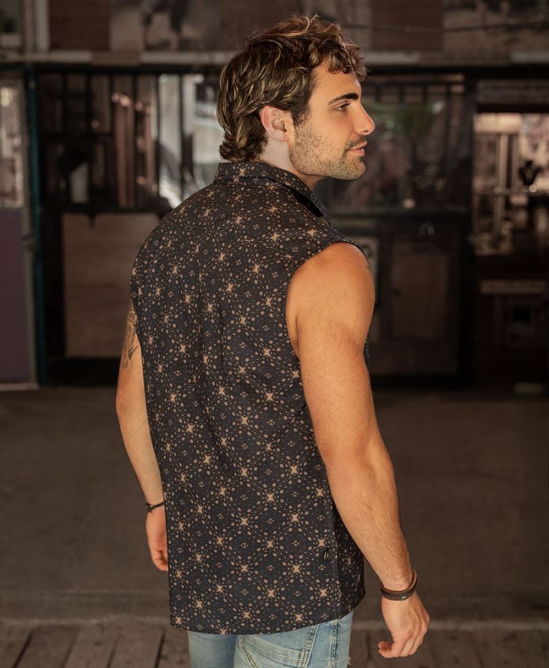 Doti Sleeveless Button Up 