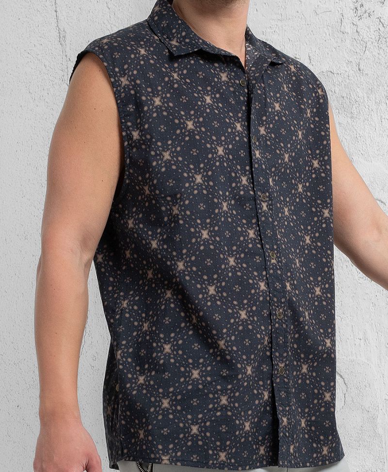 Doti Sleeveless Button Up 