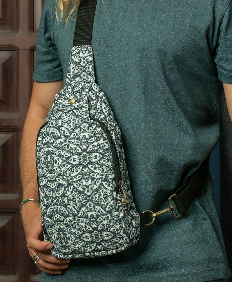 Fishi Sling Bag