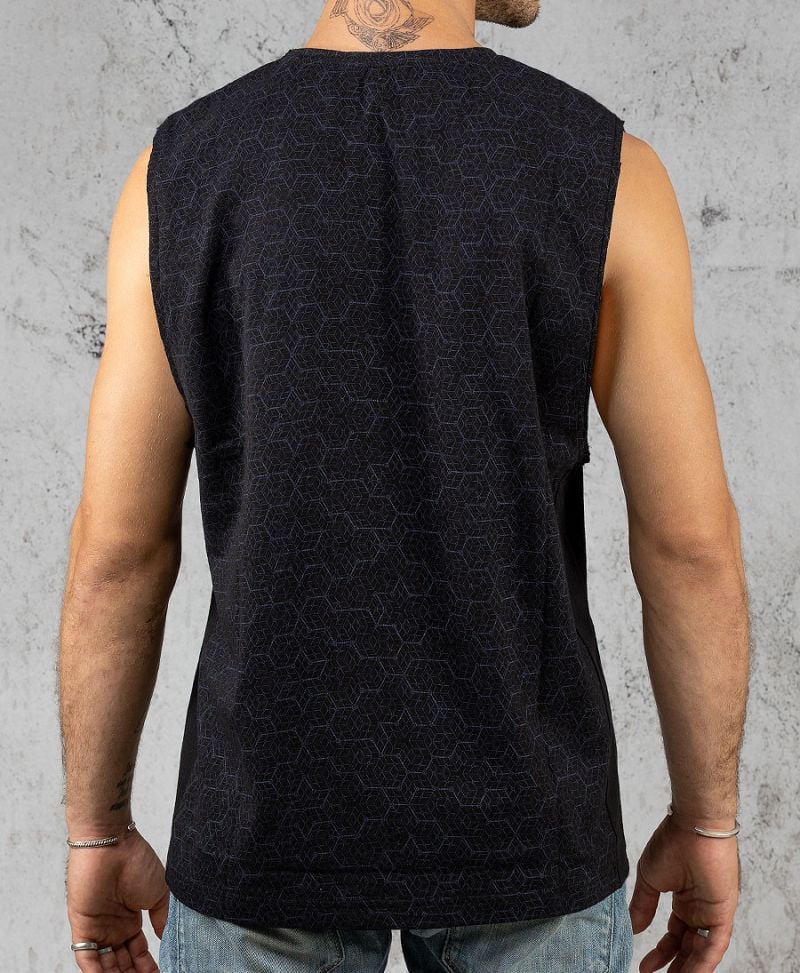 Kubic Tank Top ➟ Black