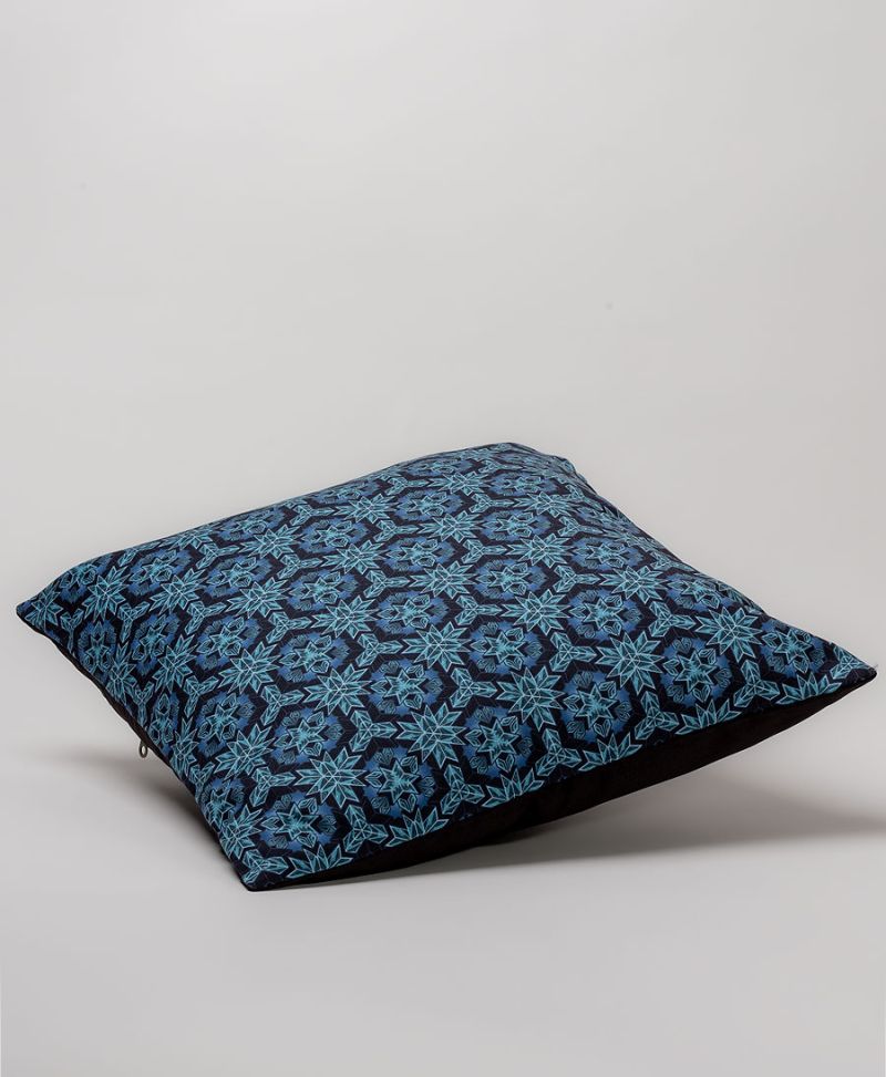 Optisomex Cushion Cover 18x18 