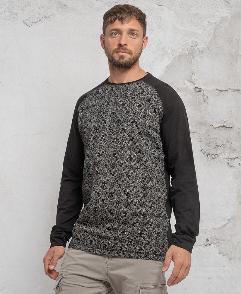 geometric long sleeve cotton t shirt