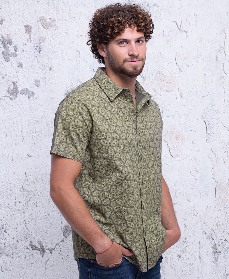 Eyesee Button Shirt ➟ Olive