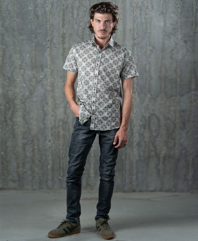 Squarcle Button Shirt 