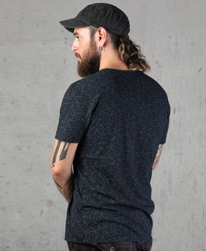 Plonter T-shirt ➟ Black