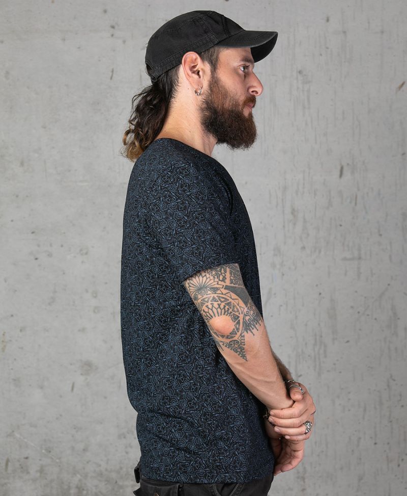 Plonter T-shirt ➟ Black