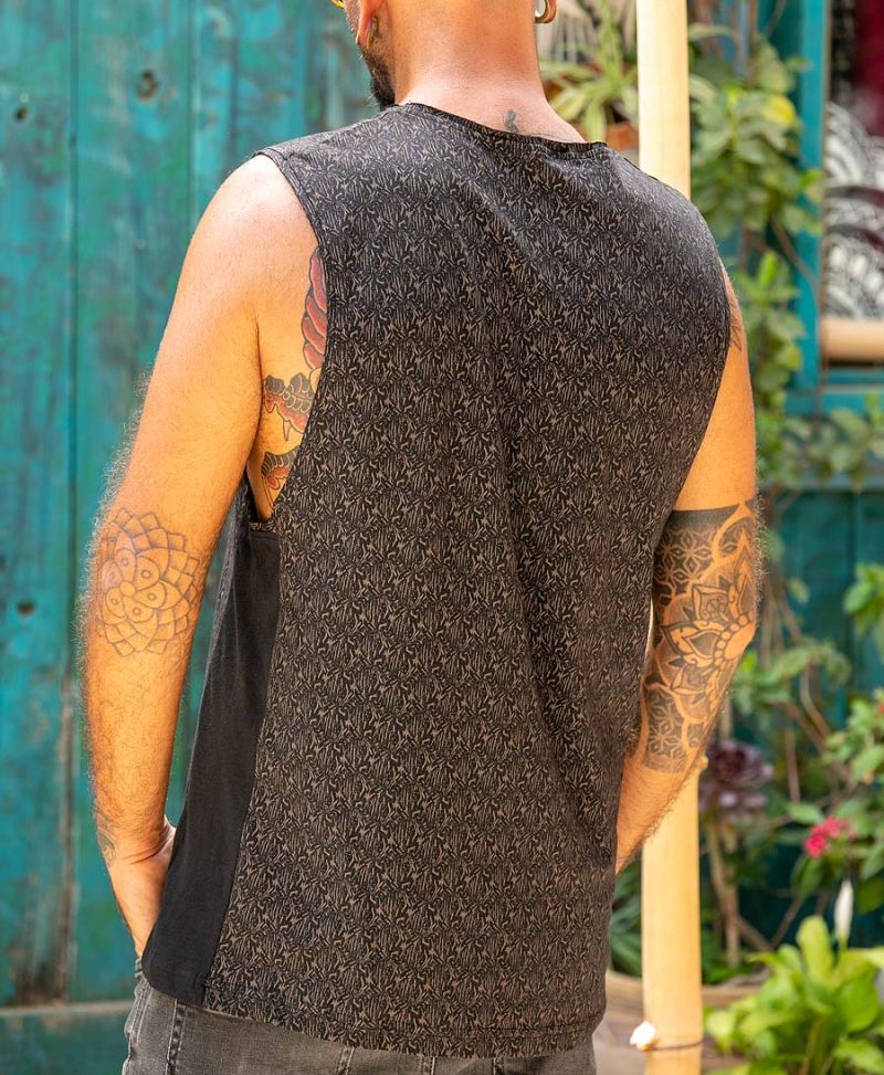 Peach Tank Top ➟ Black