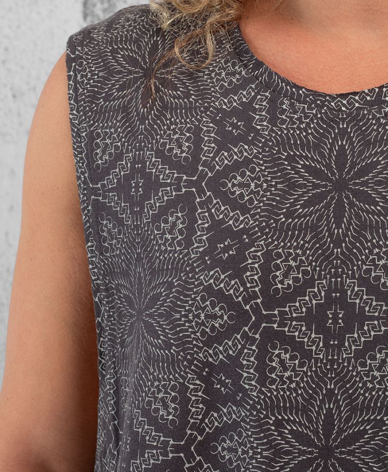 Anahata Tank Top ➟ Grey 