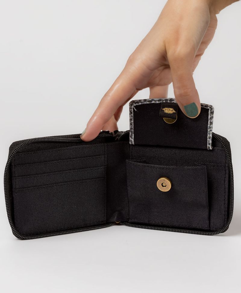 Diploria Mens Zip Wallet 