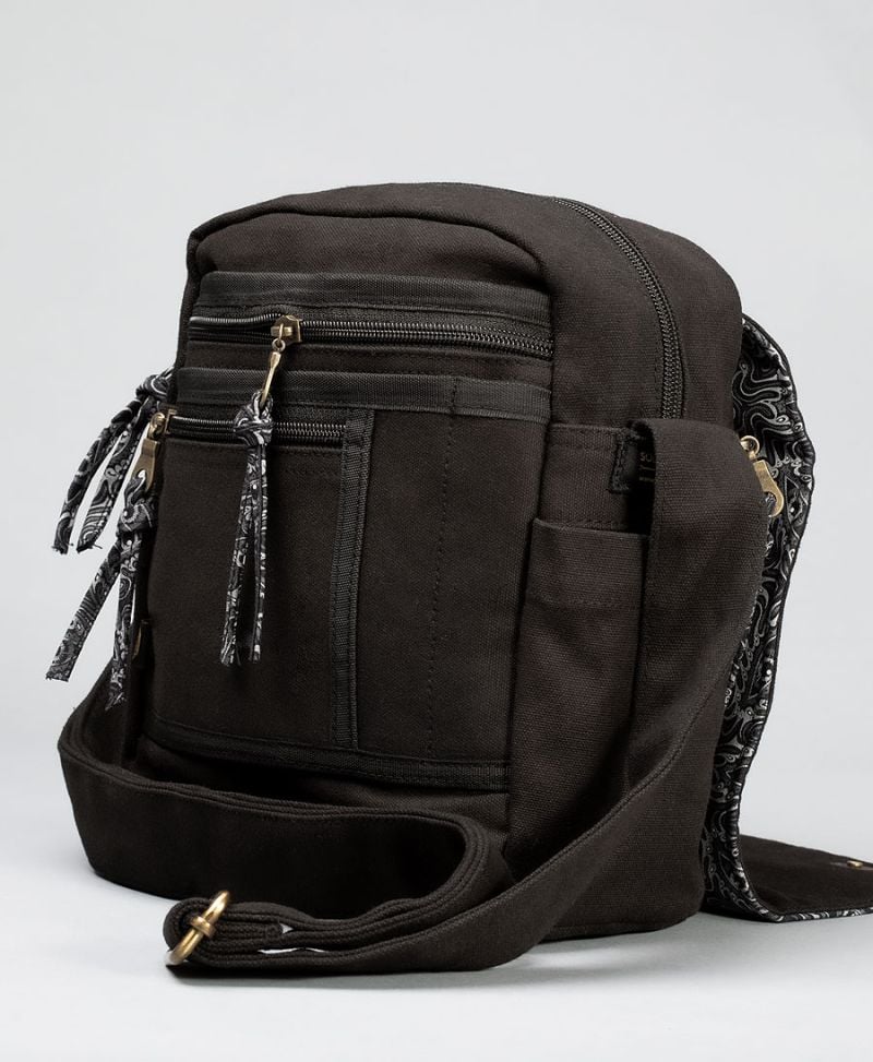 Eyesee CrossBody Bag - Black