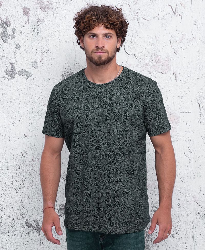 Virus T-shirt ➟ Black