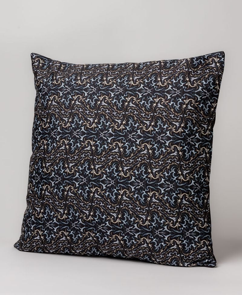 Maal Cushion Cover 18x18 