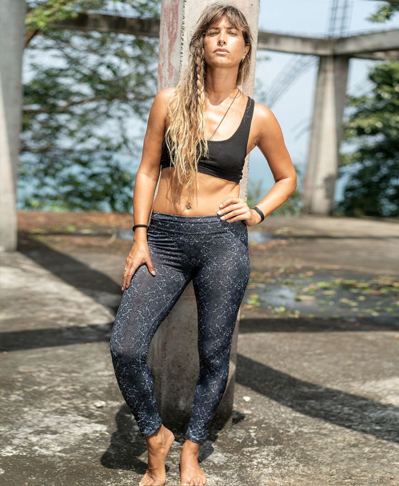 Virus Digital Leggings / Black