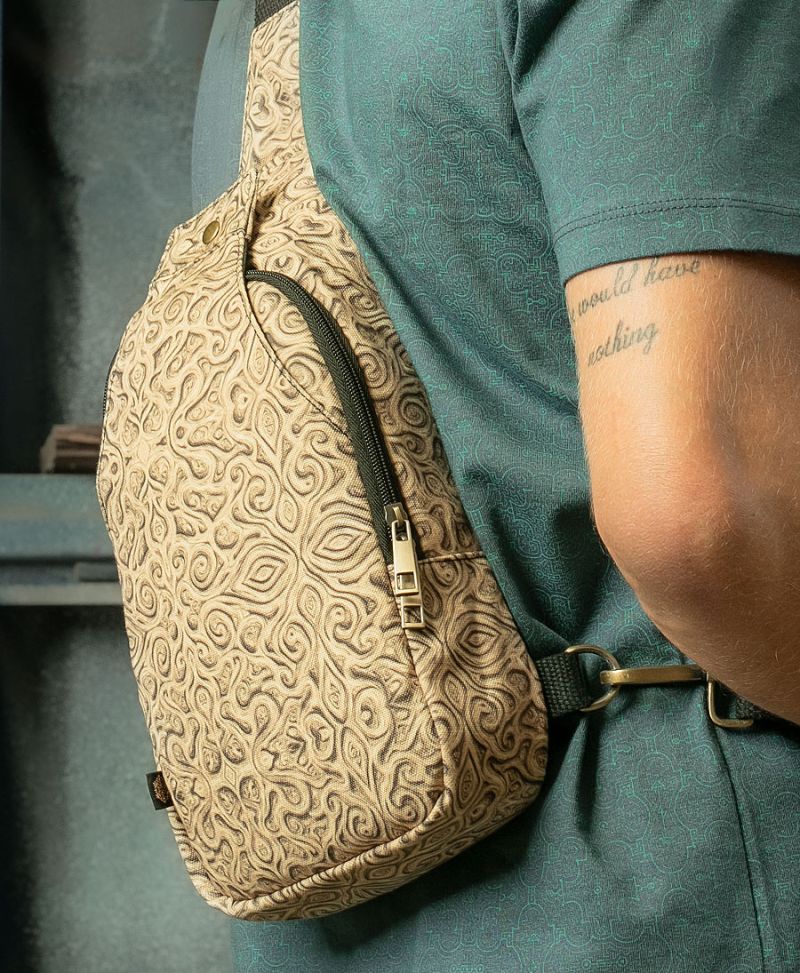 Sandy Sling Bag