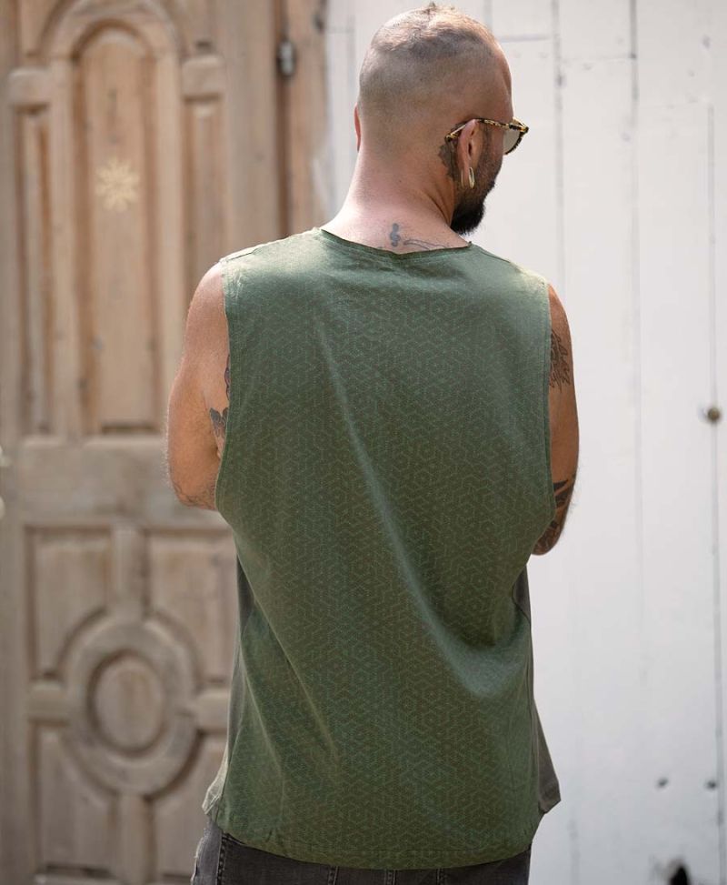Seeds Tank Top ➟ Olive