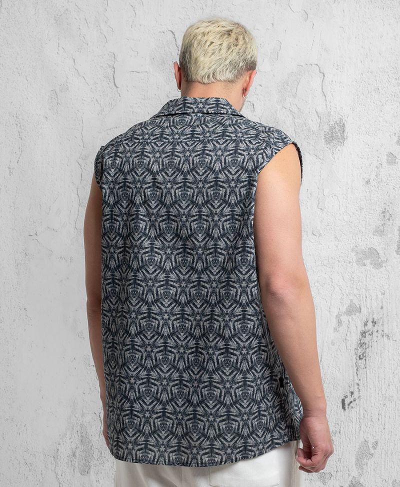 Feathral Sleeveless Button Up 