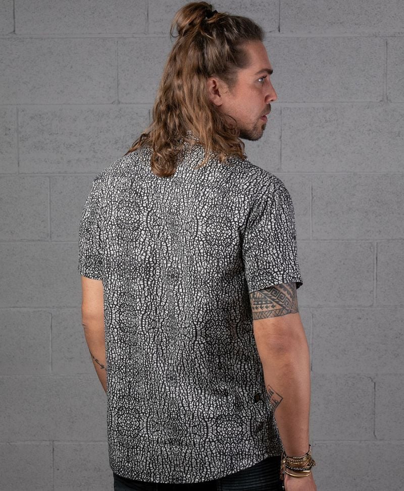 Melon Button Shirt ➟ Grey